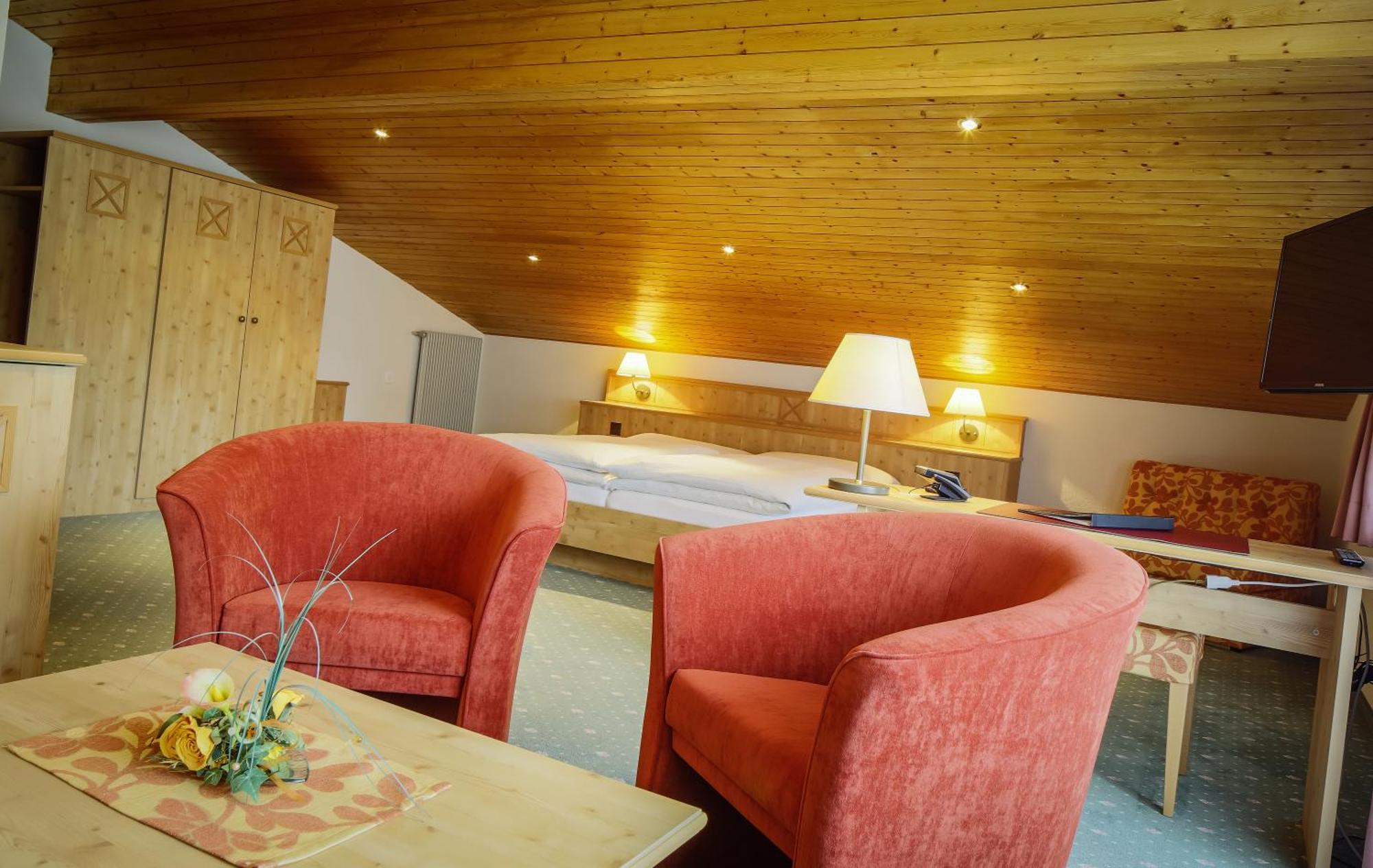 Hotel Alpenhof Saas-Almagell Quarto foto